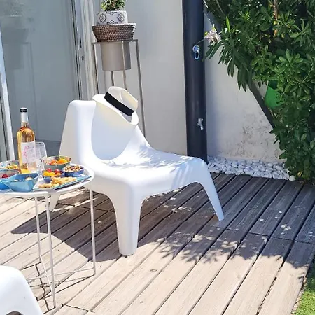 Marina Blue Belle Vue Sur Les Bateaux Terrasse Et Jardin Holiday home