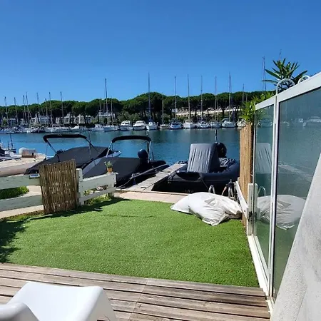 Marina Blue Belle Vue Sur Les Bateaux Terrasse Et Jardin Holiday home